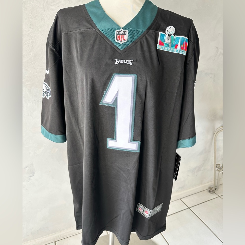 Eagles NFL On Field Nike Jersey with tags - #1 Jalen Hurts Super Bowl logo